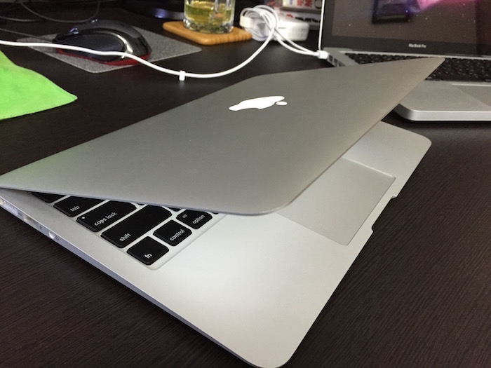 レビューMacBook Air 11インチを9ヶ月間使ってみた感想 - meideru blog